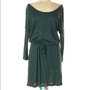 ☘️🆕Victoria’s Secret Drawstring Green Dress☘️